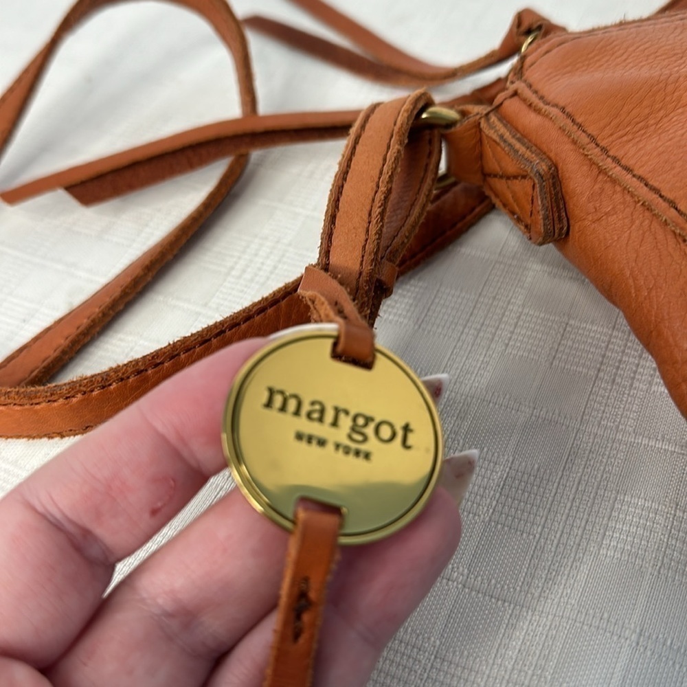 Margot Jules Double Pocket Crossbody Bag In Whiskey - Picture 7 of 11